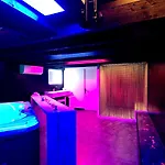 Appartement Mieuxqualhotel Jacuzzi Privatif La Retro 4*