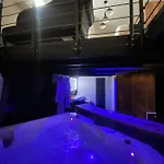 Appartement Mieuxqualhotel Jacuzzi Privatif La Retro Bordeaux