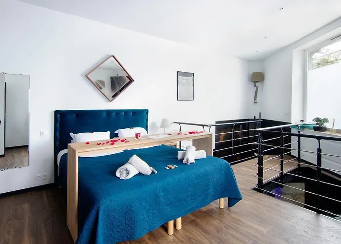 Mieuxqualhotel Jacuzzi Privatif La Retro Bordéus