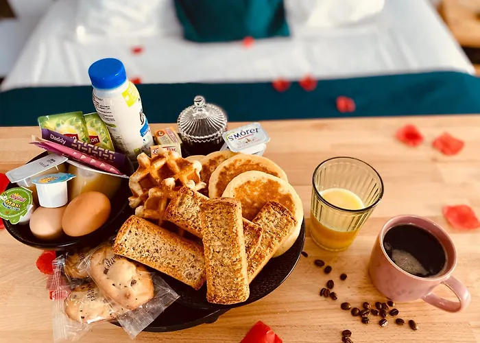 Mieuxqualhotel Jacuzzi Privatif La Retro